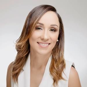 Meet your Posher, Priscilla